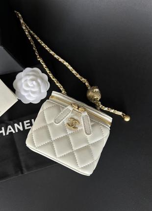 Сумка в стиле chanel