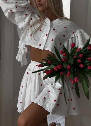 Женский летний костюм из муслиной юбки-шорты и рубашка с кружевом