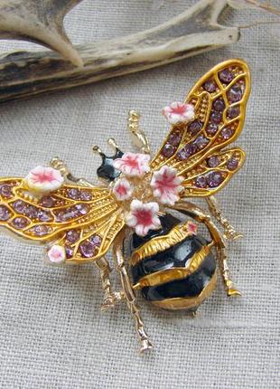 Большая брошь с эмалью в виде пчелы крупная золотистая брошка пчела