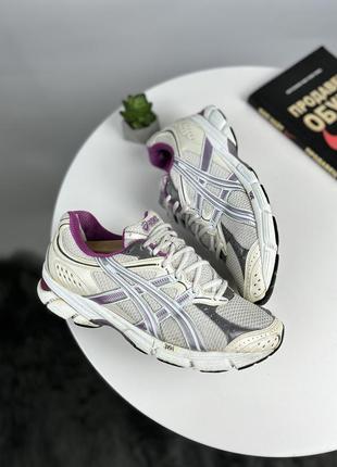 Кроссовки asics vintage