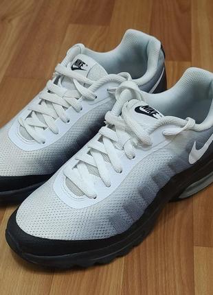 Кроссовки nike air max invigor print р.40