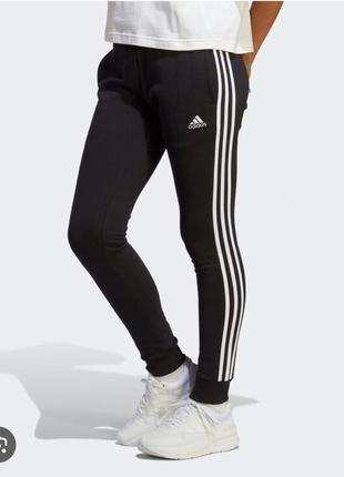 Штани essentials 3-stripes french terry cuffed