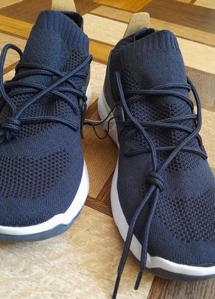 Кроссовки livergy air fresh дышащие.