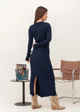 Темно-синее длинное платье в рубчик размер s