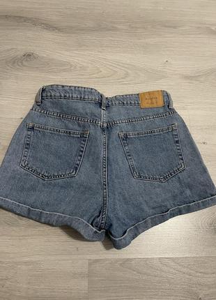 Джинсові шорти bershka
