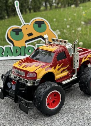 Монстр трак на радіоуправлінні ember monster truck червоний. машина на пульті управління. машинка на радіокеруванні