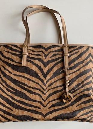 Сумка michael kors tote animal print . лимитированная коллекция. оригинал