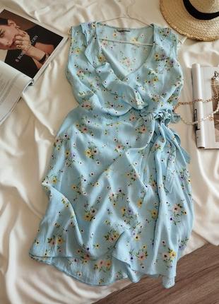 Голубое платье в цветы george