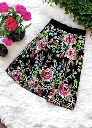 Шикарная юбка с вышивкой цветы new look premium этикетка