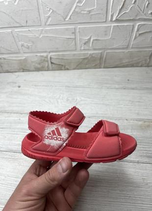 Сандали adidas