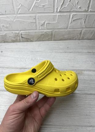 Шлёпанцы crocs