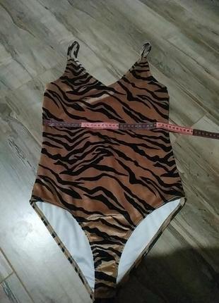 Боди с леопардовым принтом