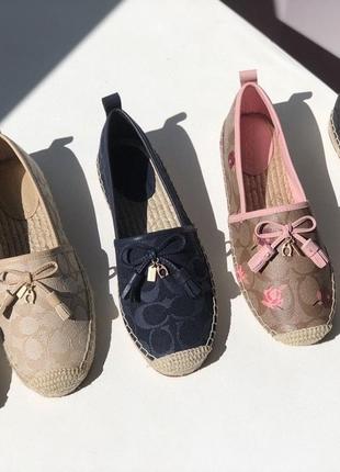Макосины в стиле coach