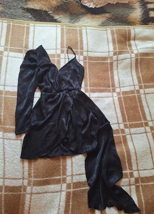 Изысканное черное платье асимметричное in the style