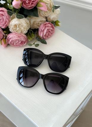Сонцезахисні окуляри очки чорні класика uv400 поляризовані polarized