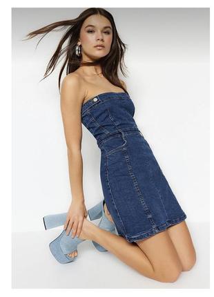 Жіноча джинсова сукня міні