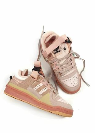 Жіночі кросівки adidas forum × bad bunny
•pink•
