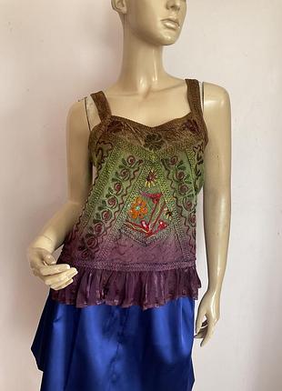 Итальянская бутиковая вискозная блузка с вышивкой/m- l/