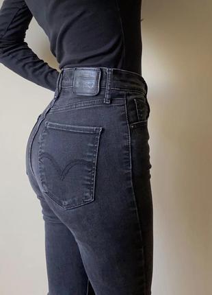Джинси levi’s