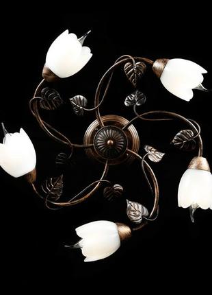 Люстра с плафонами2 фото