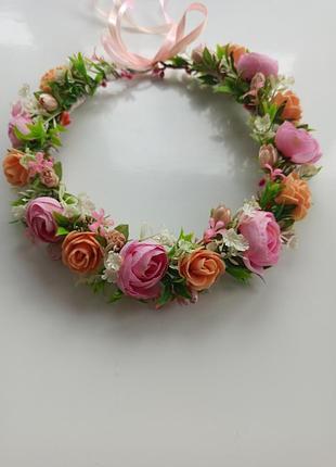 Венчик на голову в розово-персиковых тонах венок с цветами