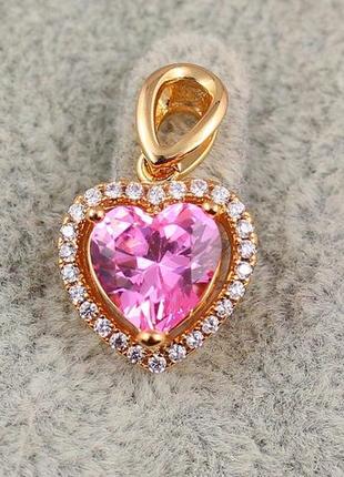 Кулон xuping jewelry рожеве серце в обідку з дрібних фіанітів для тонкого ланцюга 1.2 см золотистий
