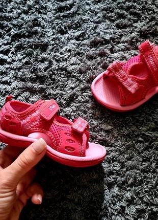 Босоніжки clarks, сандалі clarks, босоножки clarks