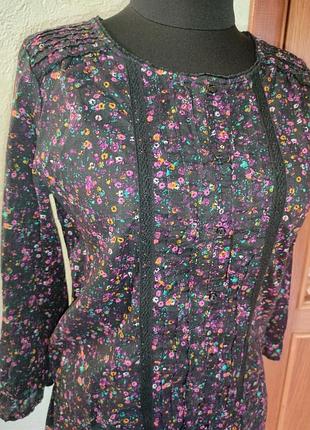 Блуза женская на размер 46.