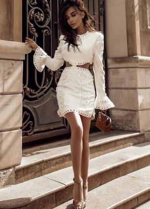 Біла сукня з вирізами та пишними рукавами люкс якість