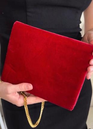 Бархатна червона сумка-клатч valentino оригінал