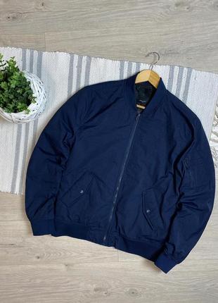 New look стильний бомбер