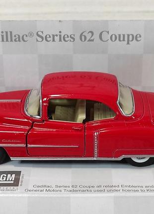 Колекційна машинка kinsmart cadillac series 62 coupe 1953 ff