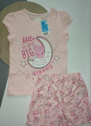 Комплект на девочку 122-128 см(6-8роков), шорты и футболка с пеппой.