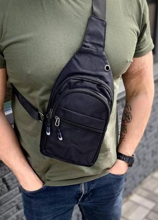 Нагрудная мужская черная сумка слинг через плечо korso