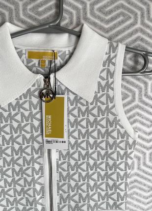Платье michael kors белое синее с буквами6 фото