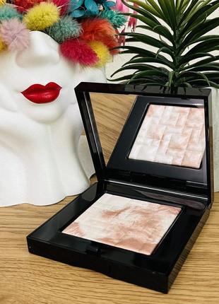 Оригінал bobbi brown highlighting powder хайлайтер pink glow