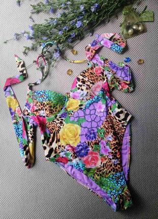 Відрядний купальник з чашками jaded london floral print