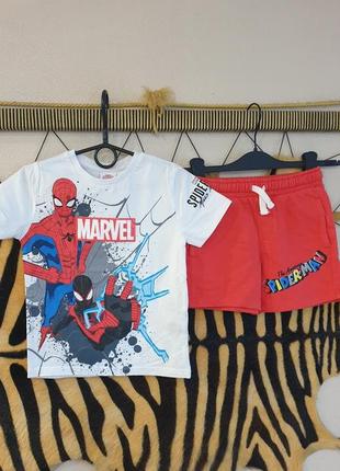 Костюм с шортами spiderman marvel