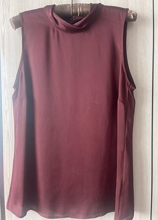 Очень красивая блузка шоколадного цвета