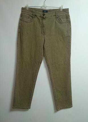 Качественные стрейч джинсы варенки прямого кроя 52-54 размер