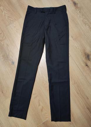 Штани брюки чоловічі чорні класичні зі стрілками slim fit h&m man, розмір s