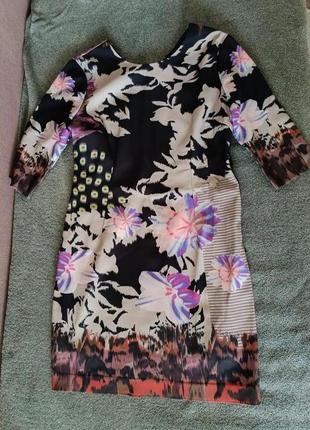 Сукня коротка