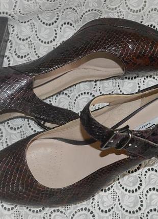 Туфлі шкіра clarks розмір 42  10.5