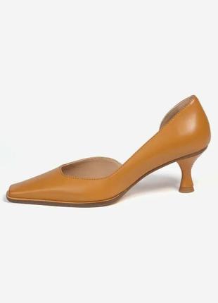 Кожаные итальянские 🇮🇹 туфли на каблуке рюмочка giorgio fabiani 37-38 размер