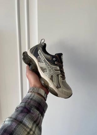 Кроссовки asics