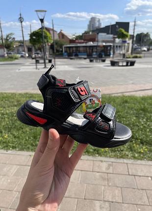 Босоніжки для хлопчика чорні шкіряні