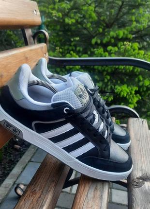 Мужские кроссовки adidas st оригинал 43р-28см!
