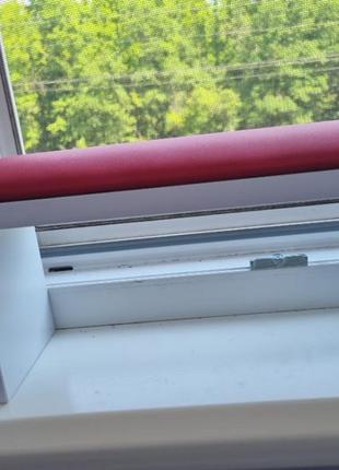 Підлокітник манікюрний червоний5 фото