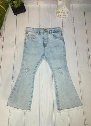 Джинсы клеш zara на 2-3 годика,маломерят )