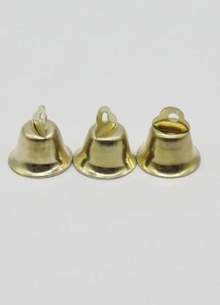 Маленькие золотые колокольчики для декорирования сувениров, скрапбукинга и одежды золото размером 14 мм